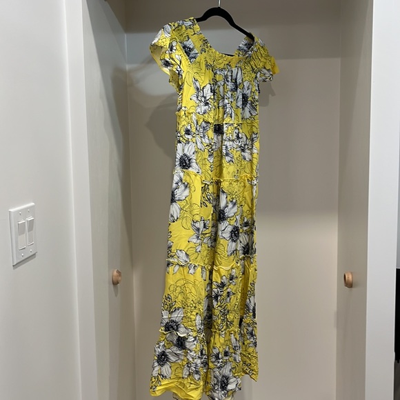 Dress - Picture 3 of 4